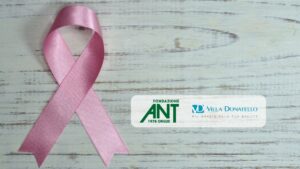 un fiocco rosa per testimoniare l'impegno di Fondazione ANT e Villa Donatello nella prevenzione oncologica gratuita